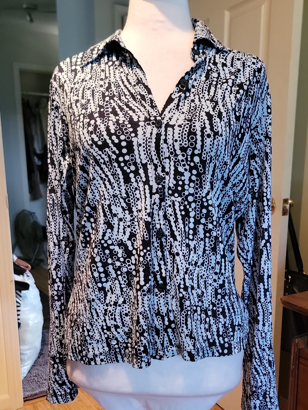 Women's Black & White Printed Button-Down Blouse